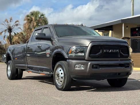 Used 2018 RAM 3500 Laramie w/ Sport Appearance Group AWD/4WD image 3