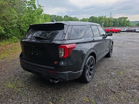Used 2021 Ford Explorer ST w/ ST Street Pack AWD/4WD image 3