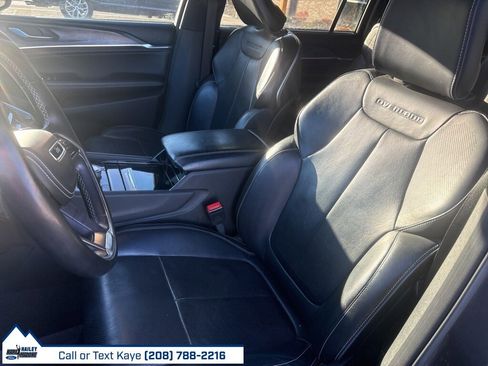 Used 2021 Jeep Grand Cherokee L Overland w/ Luxury Tech Group IV image 14