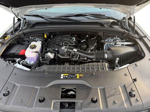 New 2025 Jeep Grand Cherokee Limited w/ Black Appearance Package image 26