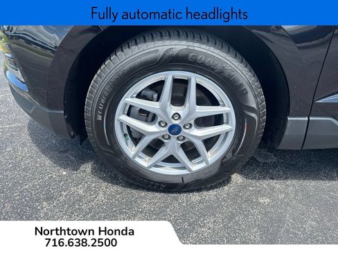 Used 2021 Ford Edge SEL w/ Convenience Package AWD/4WD image 11