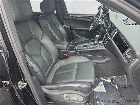 Used 2021 Porsche Macan S AWD/4WD image 10