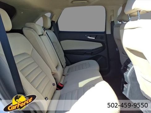 Used 2024 Ford Edge SE AWD/4WD image 11