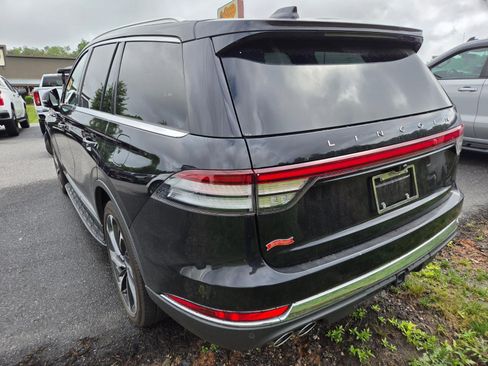 Used 2025 Lincoln Aviator Reserve w/ Equipment Group 201A AWD/4WD image 8