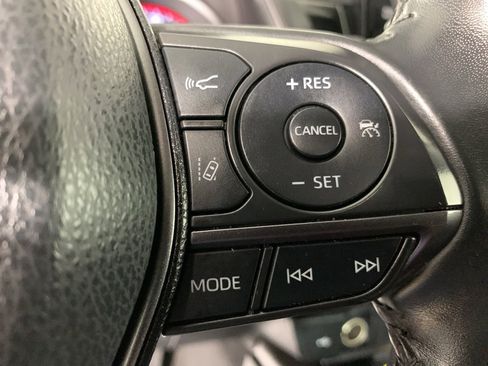 Used 2023 Toyota Camry XSE image 9