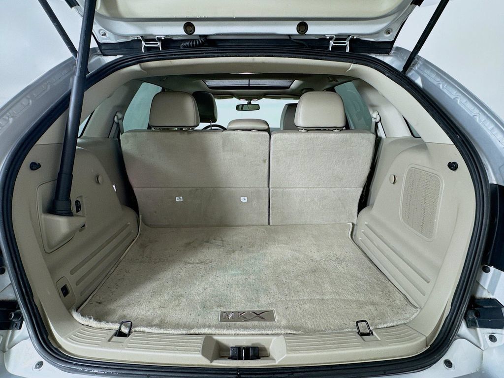 Used 2015 Lincoln MKX FWD w/ Equipment Group 102A image 32