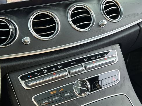 Used 2018 Mercedes-Benz E 43 AMG 4MATIC Sedan image 26