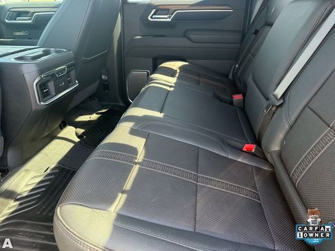 Used 2025 Chevrolet Silverado 1500 High Country image 25