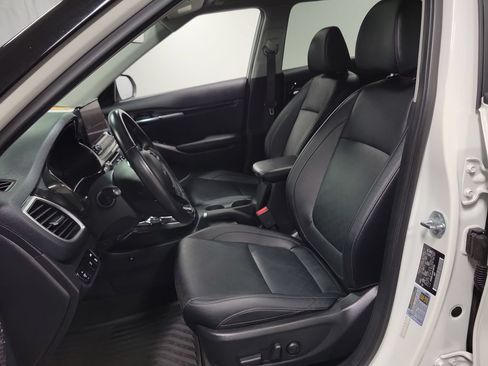 Used 2023 Kia Seltos EX AWD/4WD image 13
