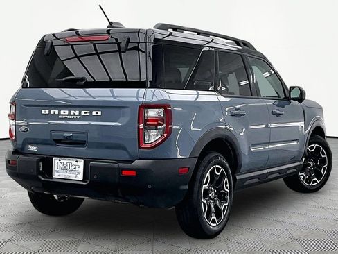 Certified 2025 Ford Bronco Sport Outer Banks w/ Outer Banks Tech Package+ AWD/4WD image 2