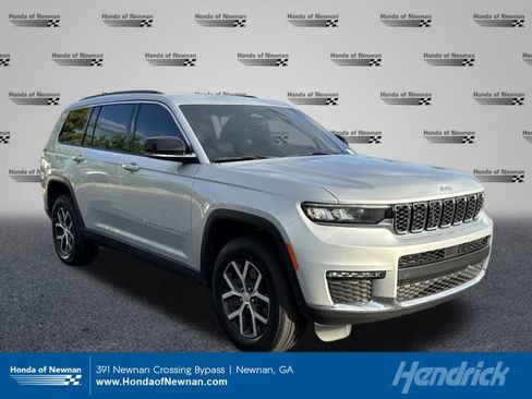 Used 2024 Jeep Grand Cherokee L Limited image 1