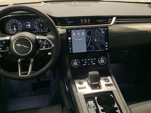 New 2026 Jaguar F-PACE R-Dynamic S image 5