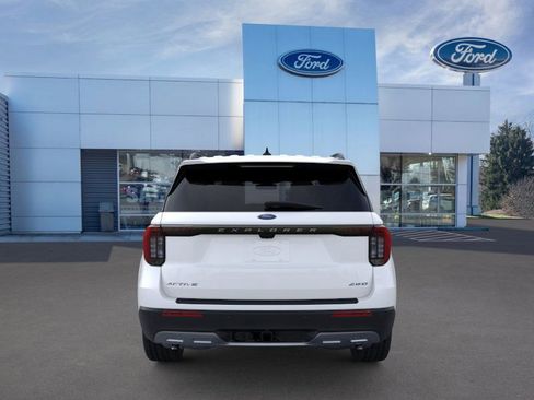 New 2026 Ford Explorer Active image 5