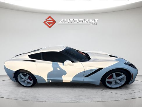 Used 2015 Chevrolet Corvette Stingray Coupe w/ Battery Protection Package RWD image 6
