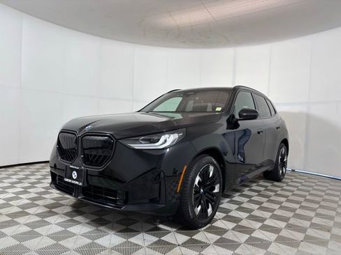 Used 2025 BMW X3 xDrive30 w/ Premium Package AWD/4WD image 3