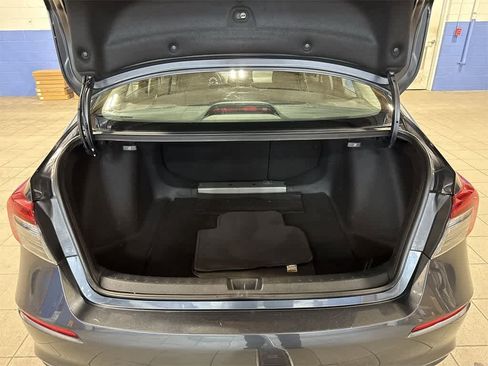 Used 2022 Honda Civic EX image 11