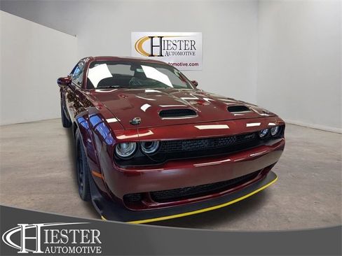 Used 2022 Dodge Challenger SRT Hellcat image 1