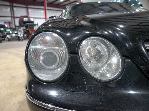 Used 2006 Mercedes-Benz CL 55 AMG CL 55 AMG 2dr Coupe image 40