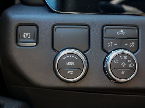 New 2026 GMC Sierra 1500 Elevation RWD image 13