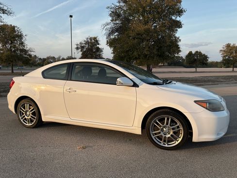 Used 2006 Scion tC image 41