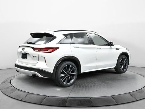 New 2025 INFINITI QX50 Sport image 7