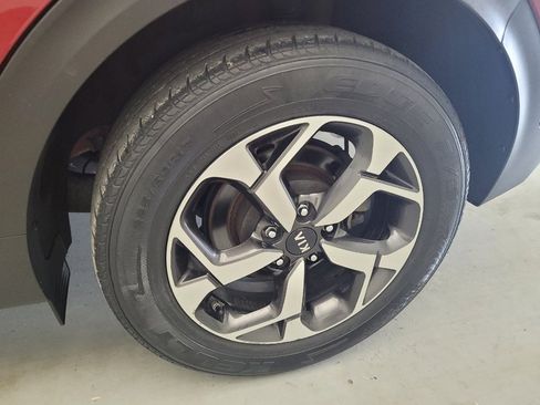 Used 2020 Kia Sportage LX FWD image 31