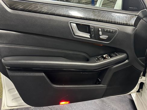 Used 2016 Mercedes-Benz E 350 Sedan image 12