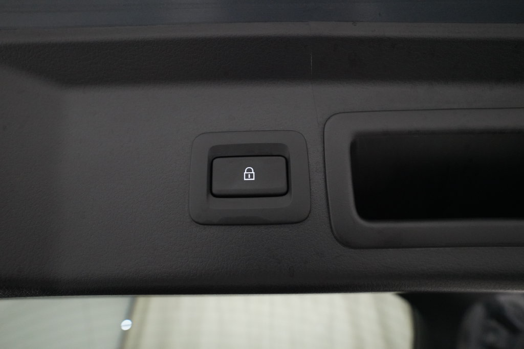 Used 2024 MAZDA CX-30 AWD 2.5 S w/ Preferred Package image 15