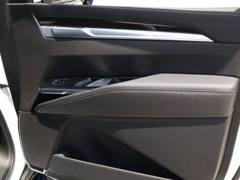 Used 2026 Cadillac Escalade ESV 2WD w/ LPO, Floor Liner Package image 22