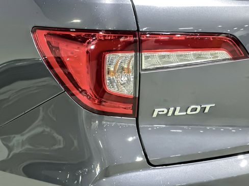 Certified 2021 Honda Pilot EX-L image 13