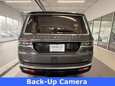 Used 2022 Jeep Grand Wagoneer Series III image 6