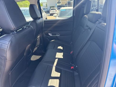 Used 2025 Ford Ranger Lariat w/ Trailer Tow Package image 22
