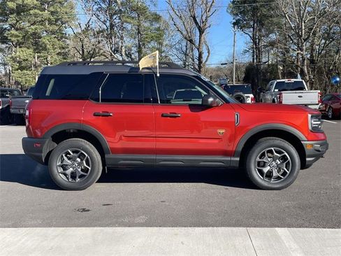 Certified 2022 Ford Bronco Sport Badlands image 3