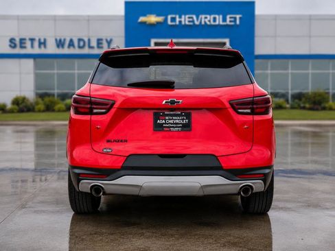 Used 2023 Chevrolet Blazer LT w/ Convenience Package FWD image 6
