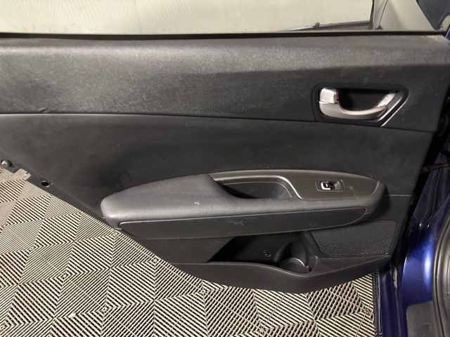 Used 2018 Kia Optima LX FWD image 19