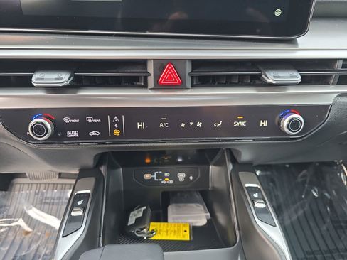 New 2026 Kia Sorento S image 23