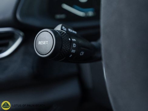 Used 2025 Lotus Emira image 29