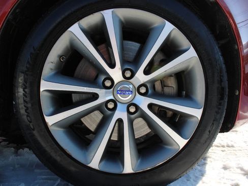 Used 2013 Volvo C70 T5 w/ Climate Pkg image 24