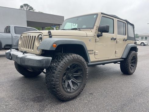 Used 2016 Jeep Wrangler Unlimited Sport w/ Quick Order Package 24S AWD/4WD image 2