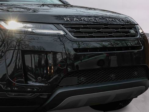 Used 2024 Land Rover Range Rover Evoque S image 27