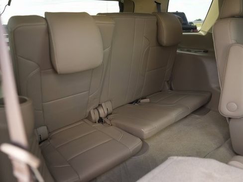 Used 2018 Chevrolet Tahoe Premier image 16