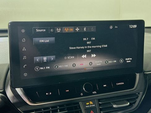 Used 2024 Nissan Altima 2.5 SR w/ SR Premium Package image 27