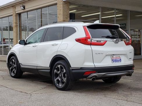 Used 2019 Honda CR-V Touring image 3