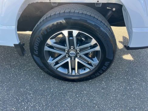 Certified 2021 Ford F150 XL w/ STX Appearance Package image 21