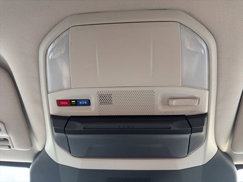 Certified 2025 Subaru Ascent Premium image 38