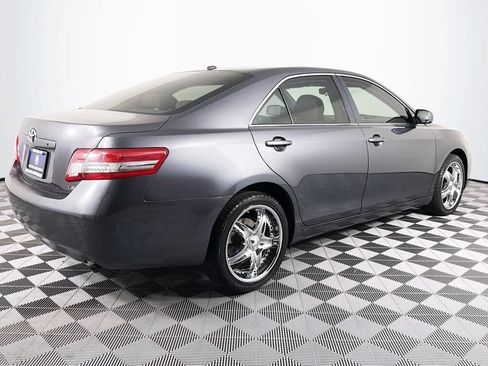 Used 2011 Toyota Camry LE w/ LE Extra-Value Pkg FWD image 24