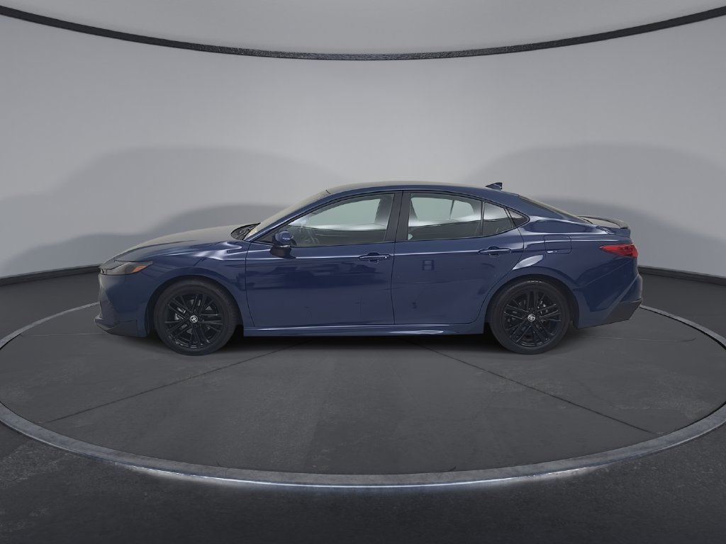 Used 2025 Toyota Camry SE FWD image 11