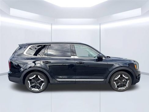 Used 2024 Kia Telluride EX FWD image 6