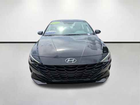 Used 2023 Hyundai Elantra SEL FWD image 3