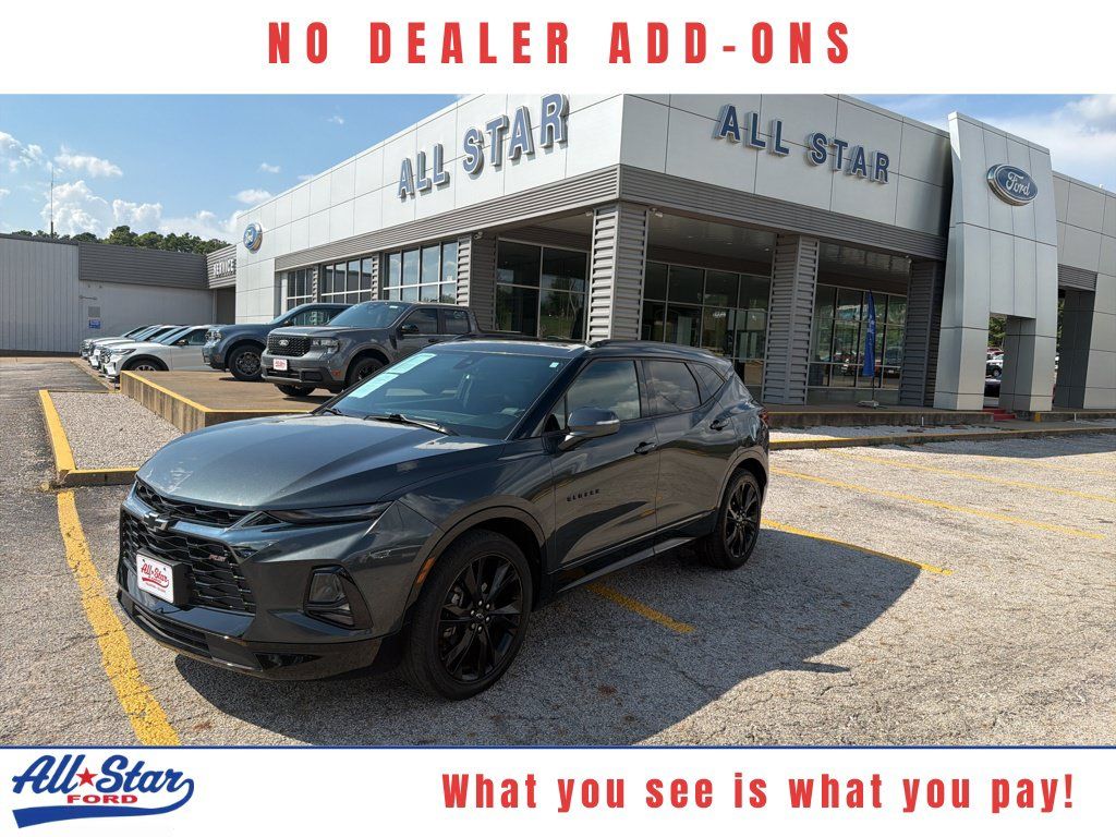 Used 2019 Chevrolet Blazer RS FWD image 1